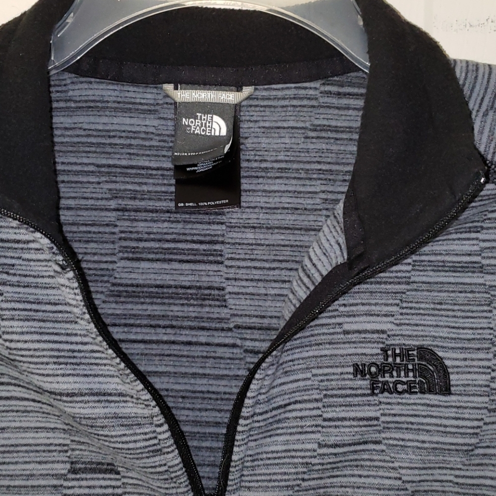 North Face pullover sweatshirt - Picture 3 of 3